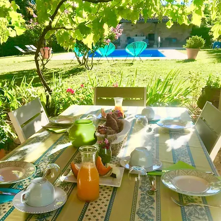 Le Relais Des Anges Bed & Breakfast 4*