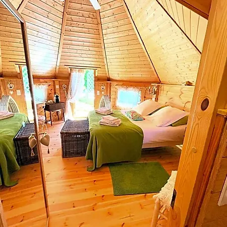 Le Relais Des Anges Bed & Breakfast 4*