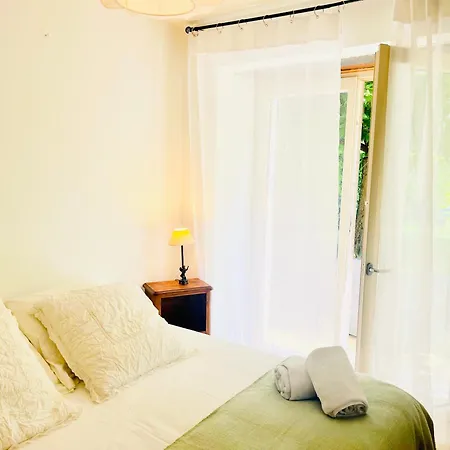 Alojamento de Acomodação e Pequeno-almoço Le Relais Des Anges 4*