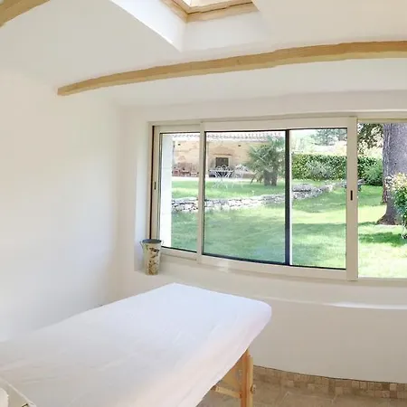 Bed & Breakfast Le Relais Des Anges Mercues