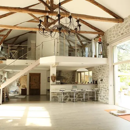 Le Relais Des Anges Frühstückspension Mercuès